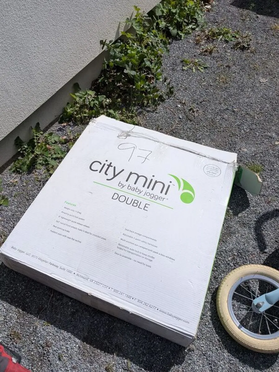 Double Buggy Baby Jogger City Mini (Priced to Sell) - Image 2