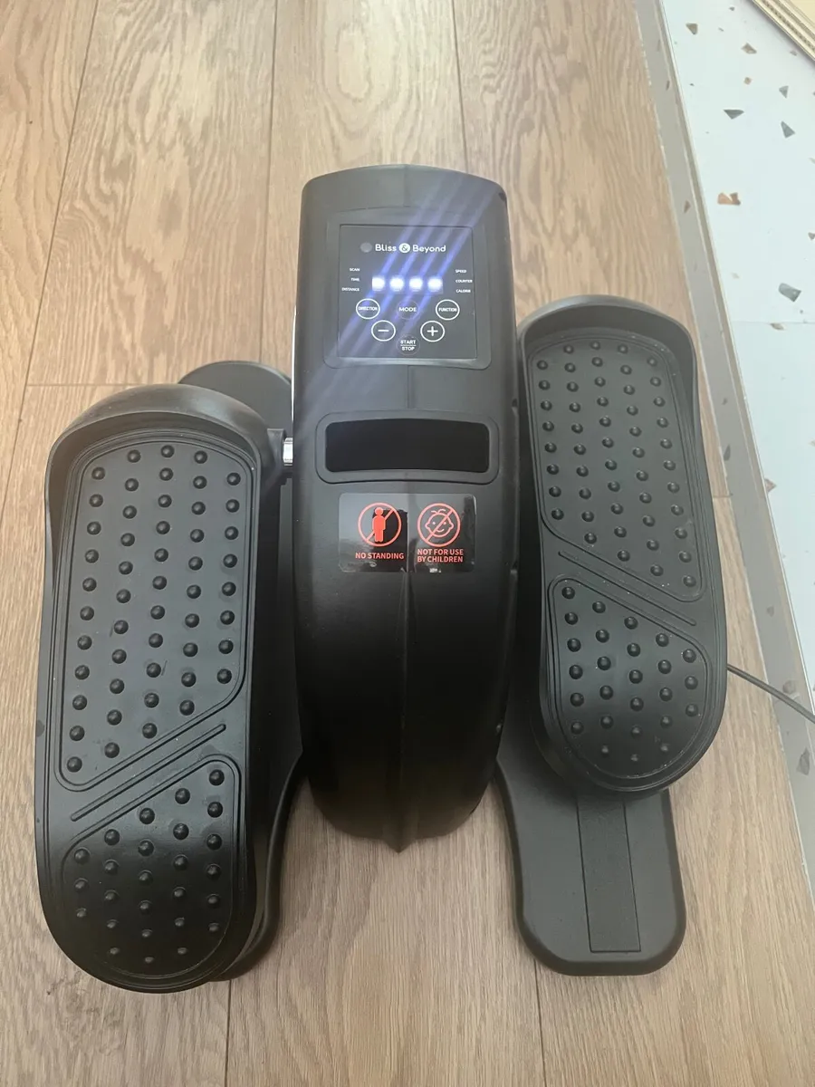 Seated Elliptical Machine - Image 1