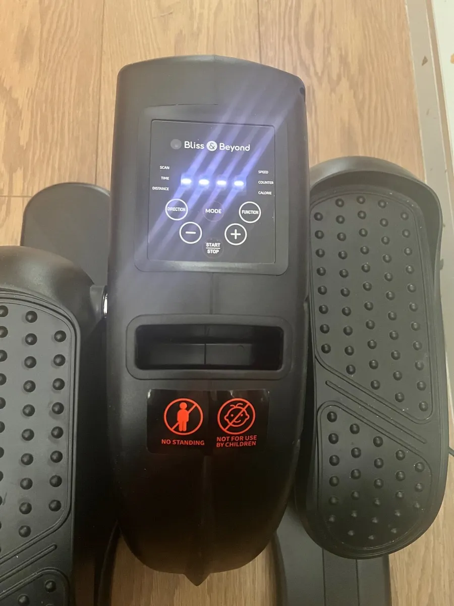 Seated Elliptical Machine - Image 2