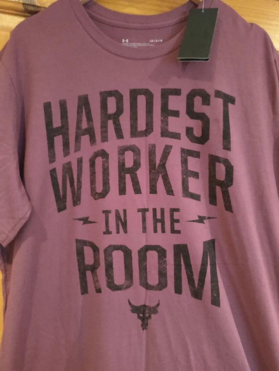 UA Project Rock T shirt L New - Image 2