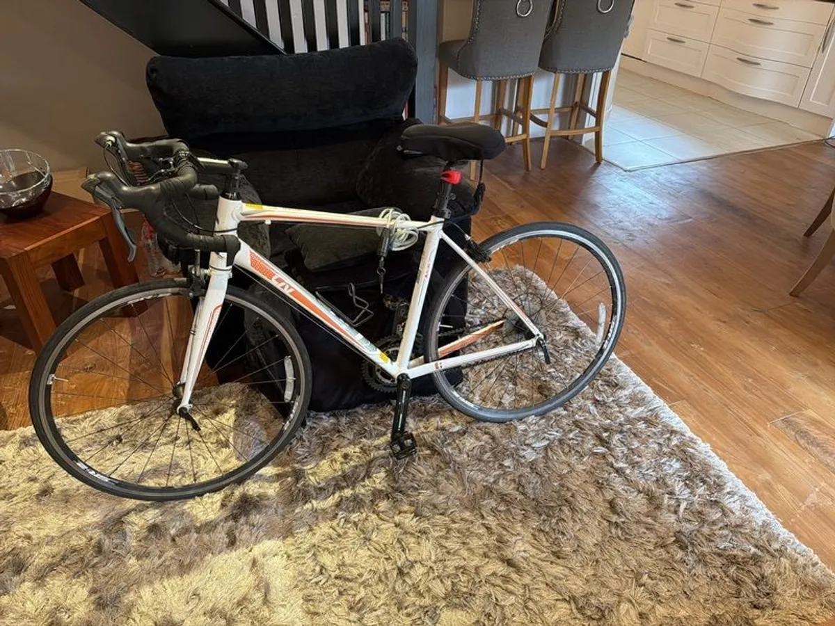 ladies road - Image 2