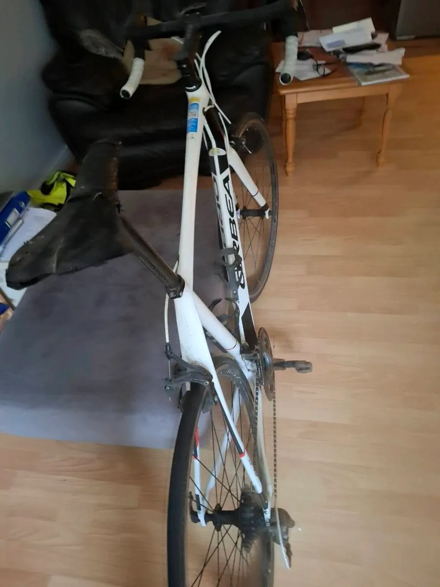 Road bike - Image 2