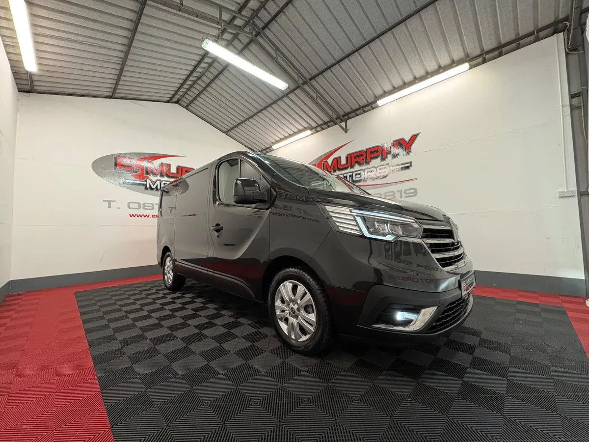 2023 RENAULT TRAFIC 2.0 DCI SPORT SWB HIGH SPEC - Image 1