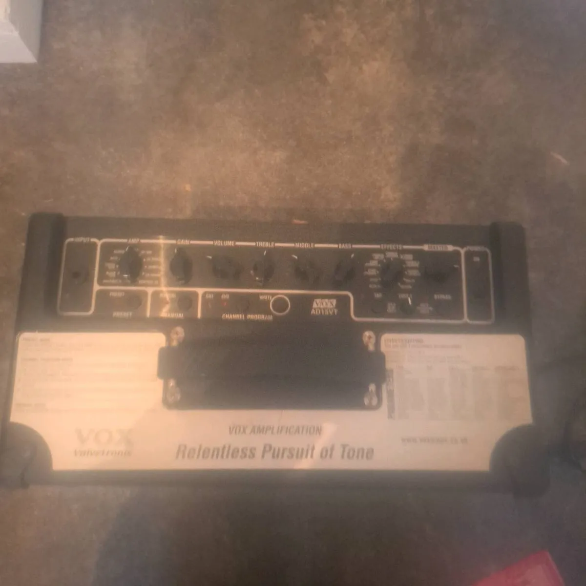 VOX VALVETRONIX Ad15vt amplifier - Image 3