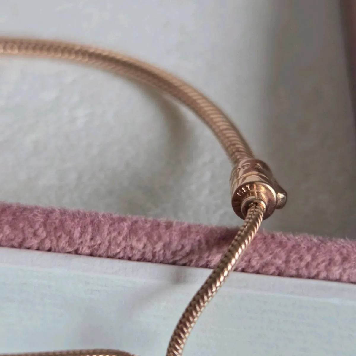 Pandora bracelet rose gold size ajustable - Image 4