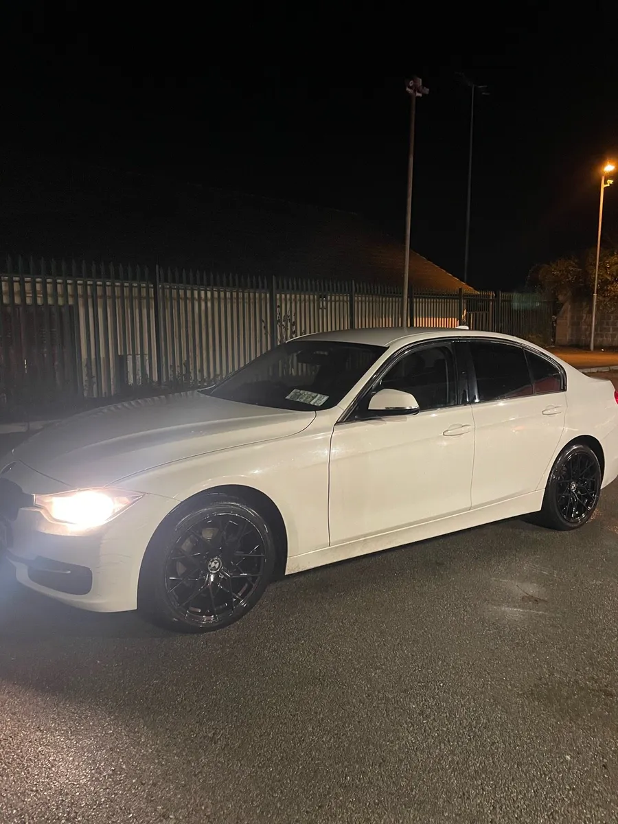 BMW 316i f30 - Image 1