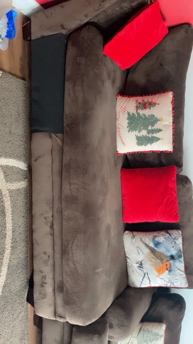 L sofa like perfect very good condition very clean - Image 1