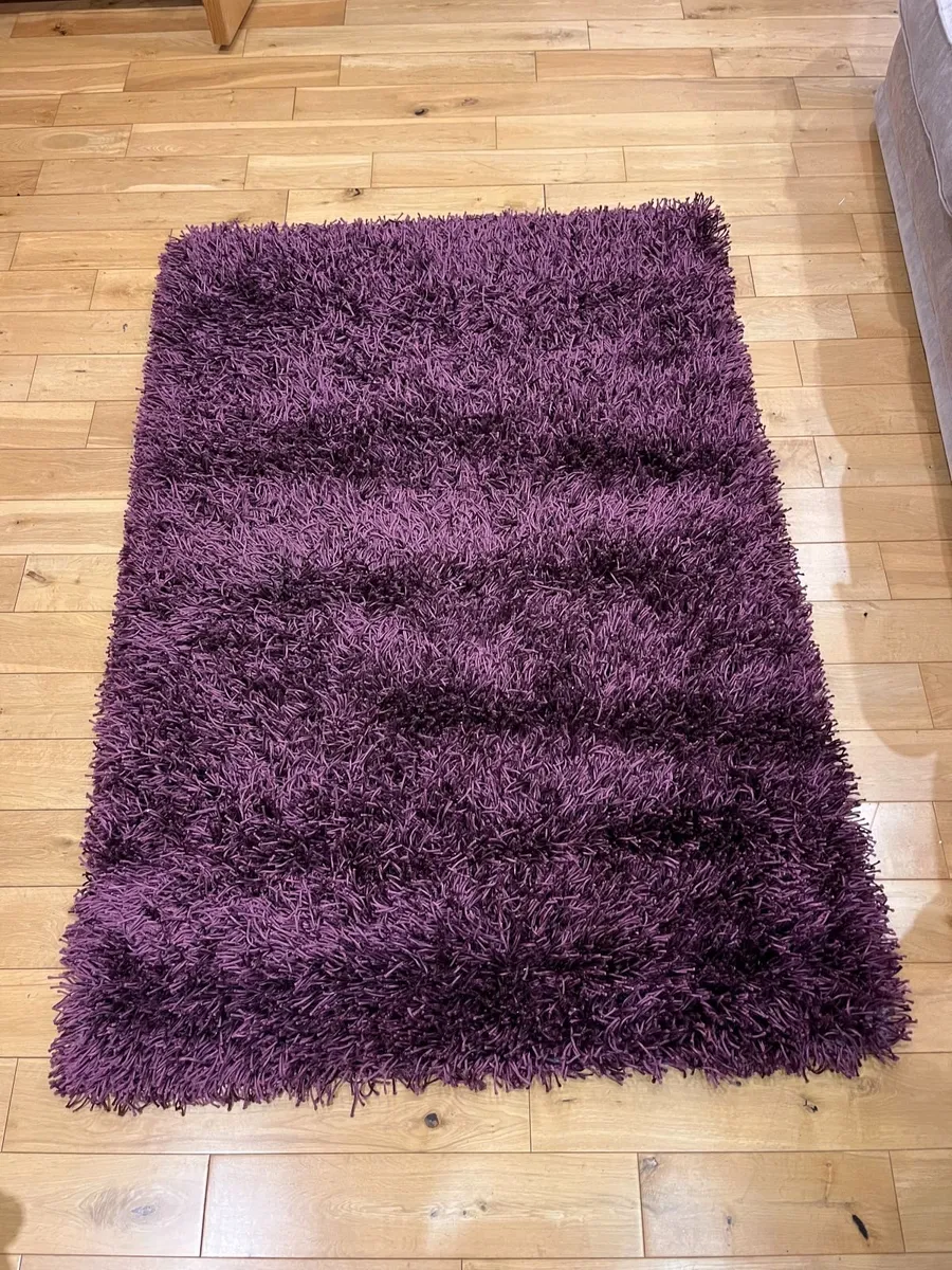 Chair - Cushion Covers - Curtains - Rug - Image 2