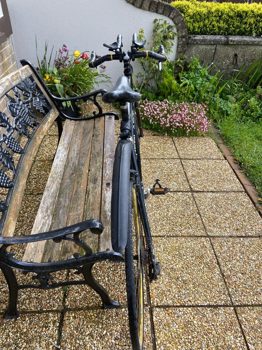 Racing. Bike. For. Spares - Image 3