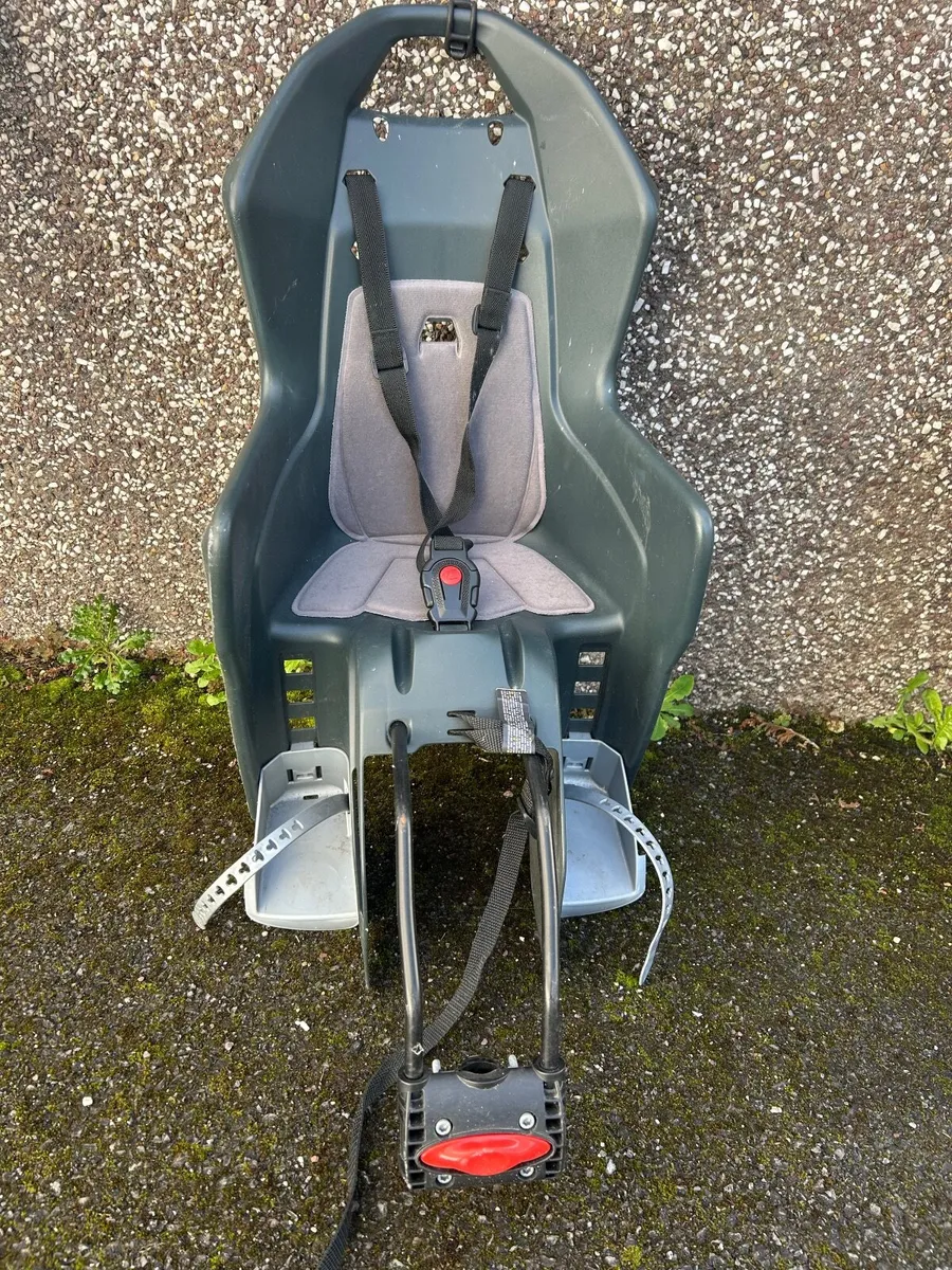 Child bike seat - Image 1