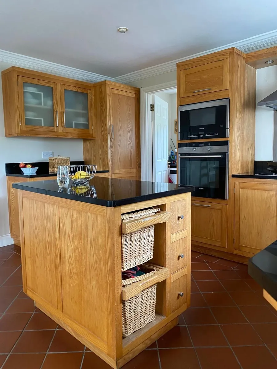 Handmade Ash Kitchen - Image 3