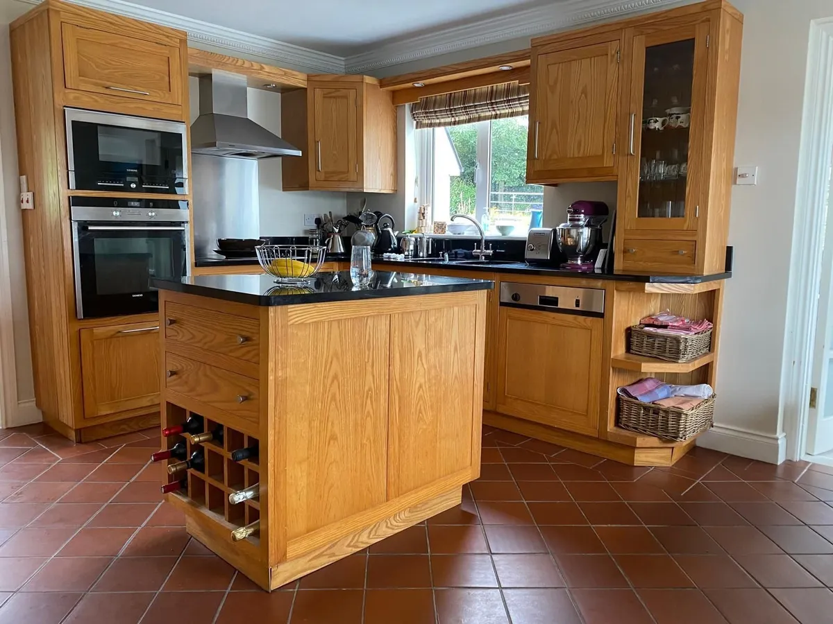 Handmade Ash Kitchen - Image 4