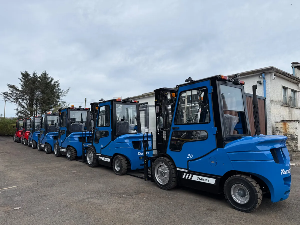 New 2026 Yangft Diesel Forklifts - Image 2
