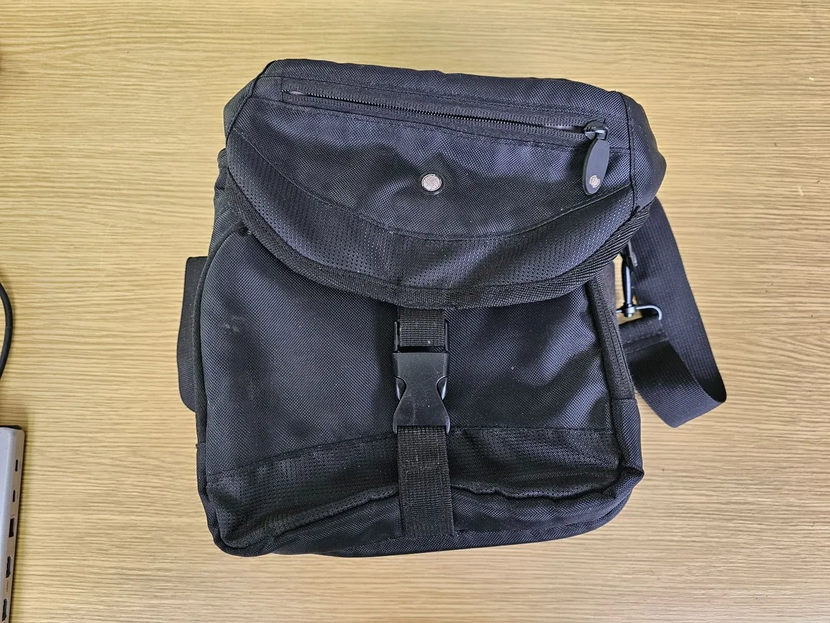 camera bag - Image 1