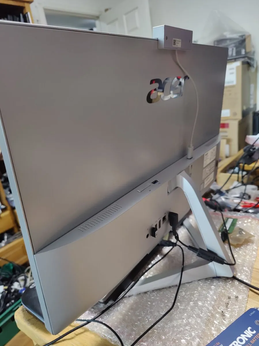 Acer Home Office PC 24'' screen/ i5/12GB DDR4/SSD+ - Image 1