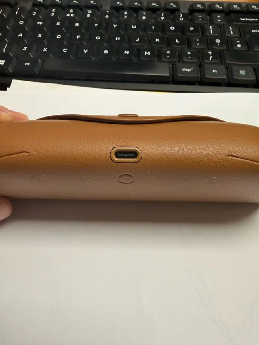 Ray-Ban Meta AI sunglasses - Image 4