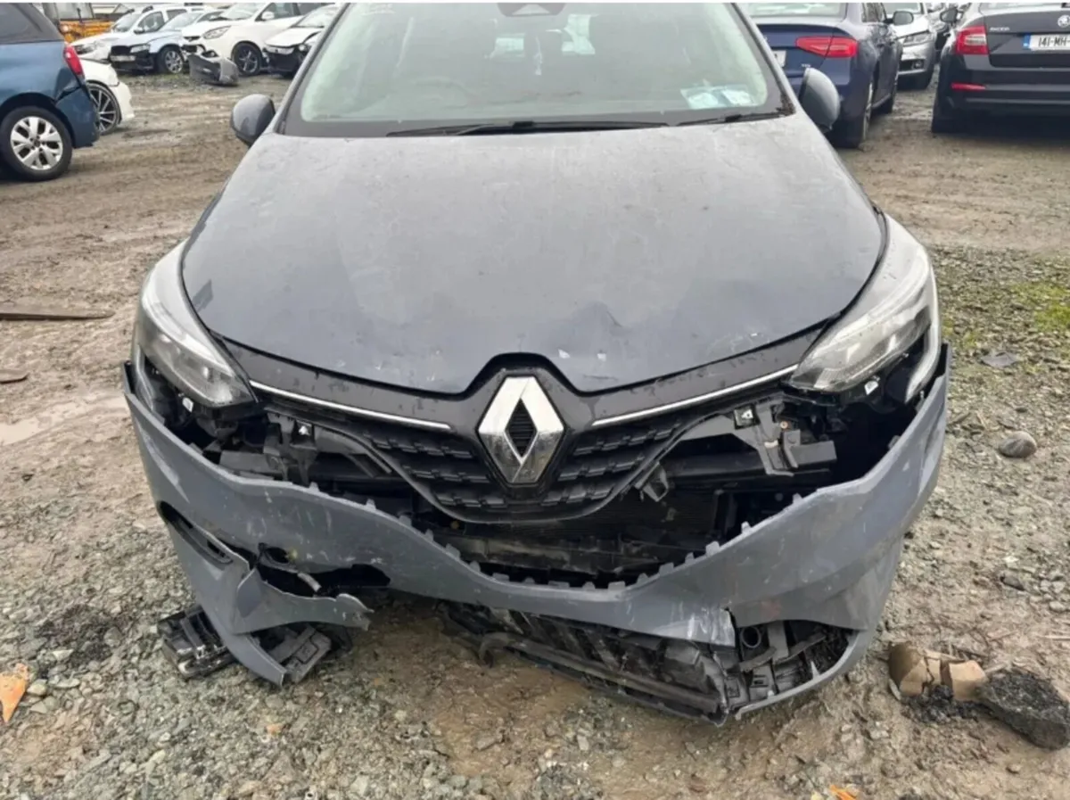 2021 Renault Clio 1.0 Petrol - Image 2