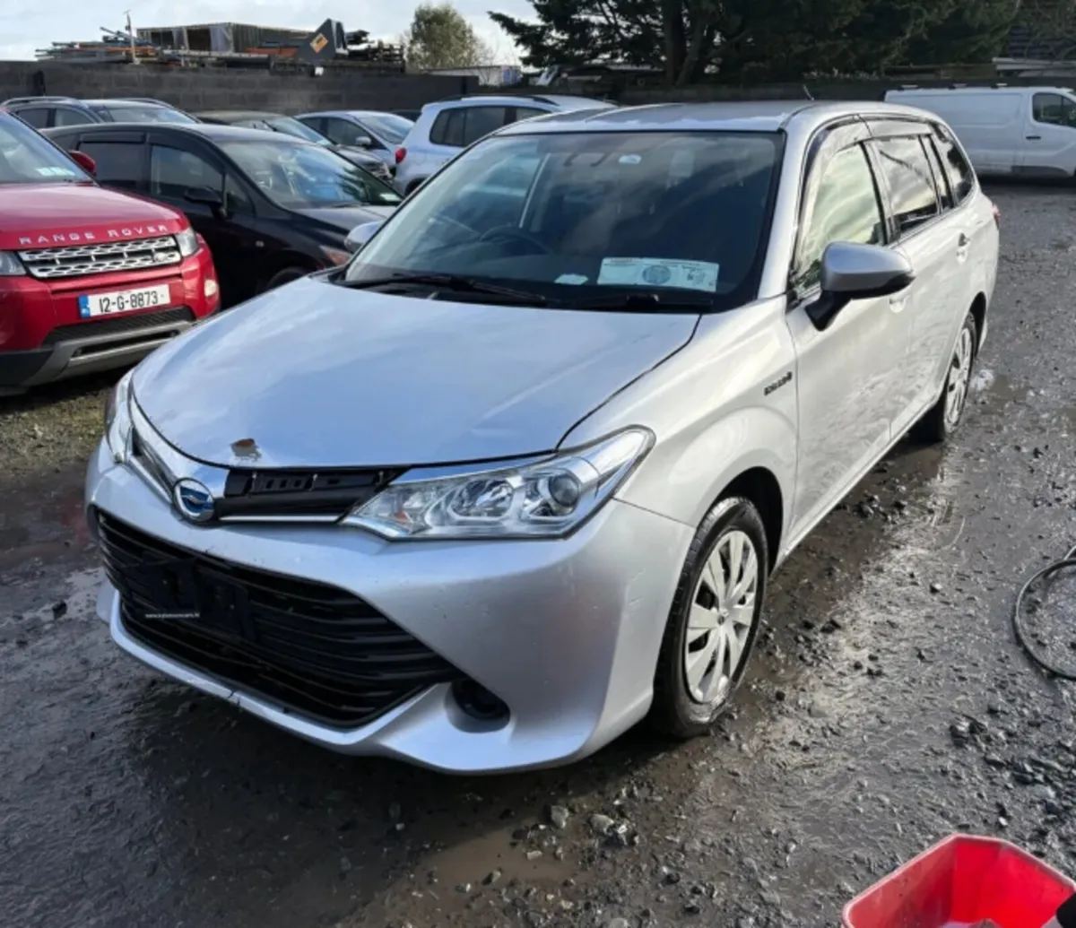 2017 Toyota Corolla Fielder 1.5 Hybrid drive away - Image 1