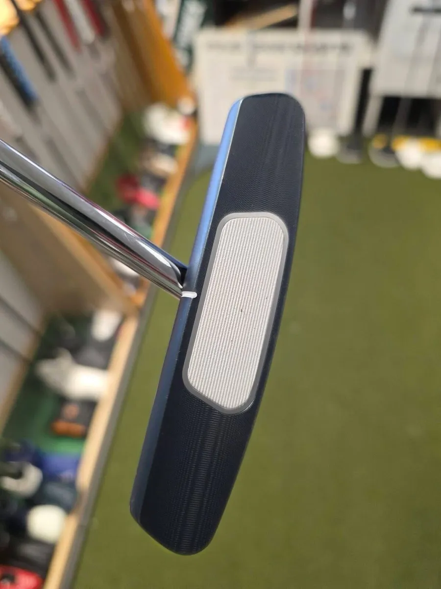 Odyssey Ai-One Square 2 Square DW Putter - Image 4