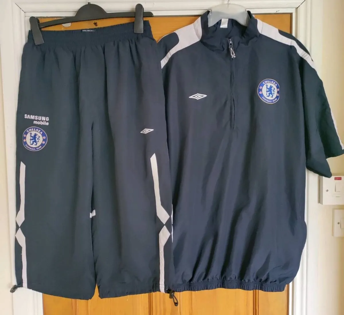 Umbro Retro Chelsea FC training gear L/XL - Image 1