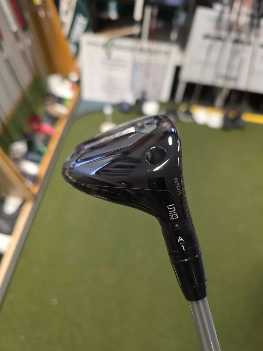 Titleist GT1 5 Hybrid - Image 2