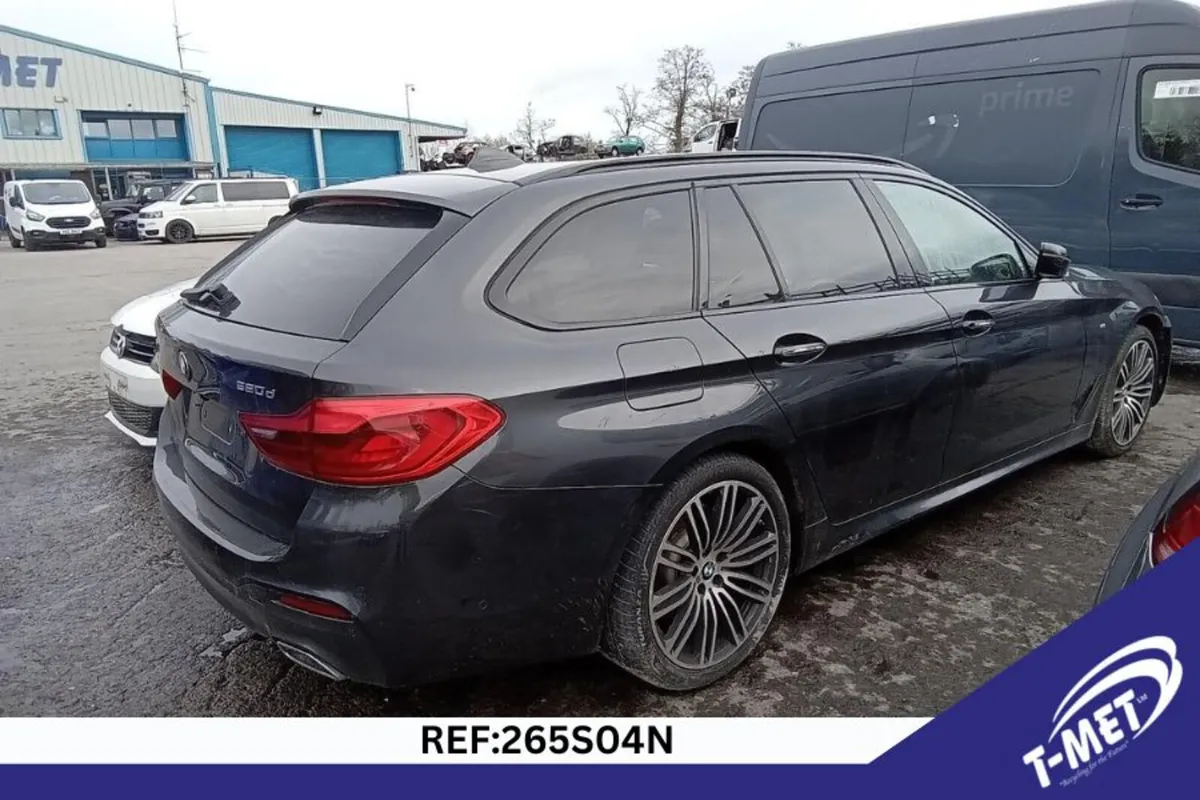 2017 BMW 5 SERIES BREAKING FOR PARTS - Image 4