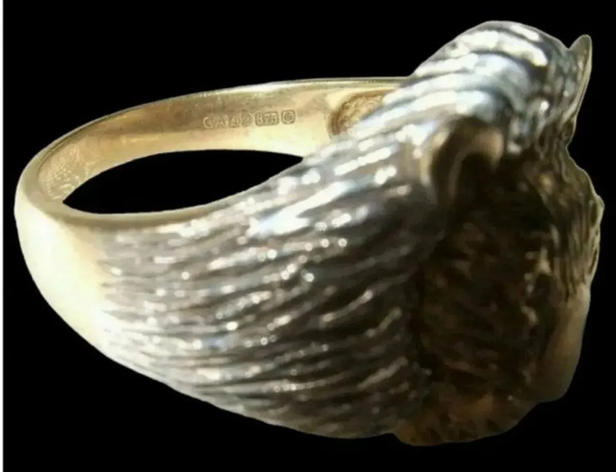 Vintage Hallmarked 9ct Gold/Diamond Ring - Image 4