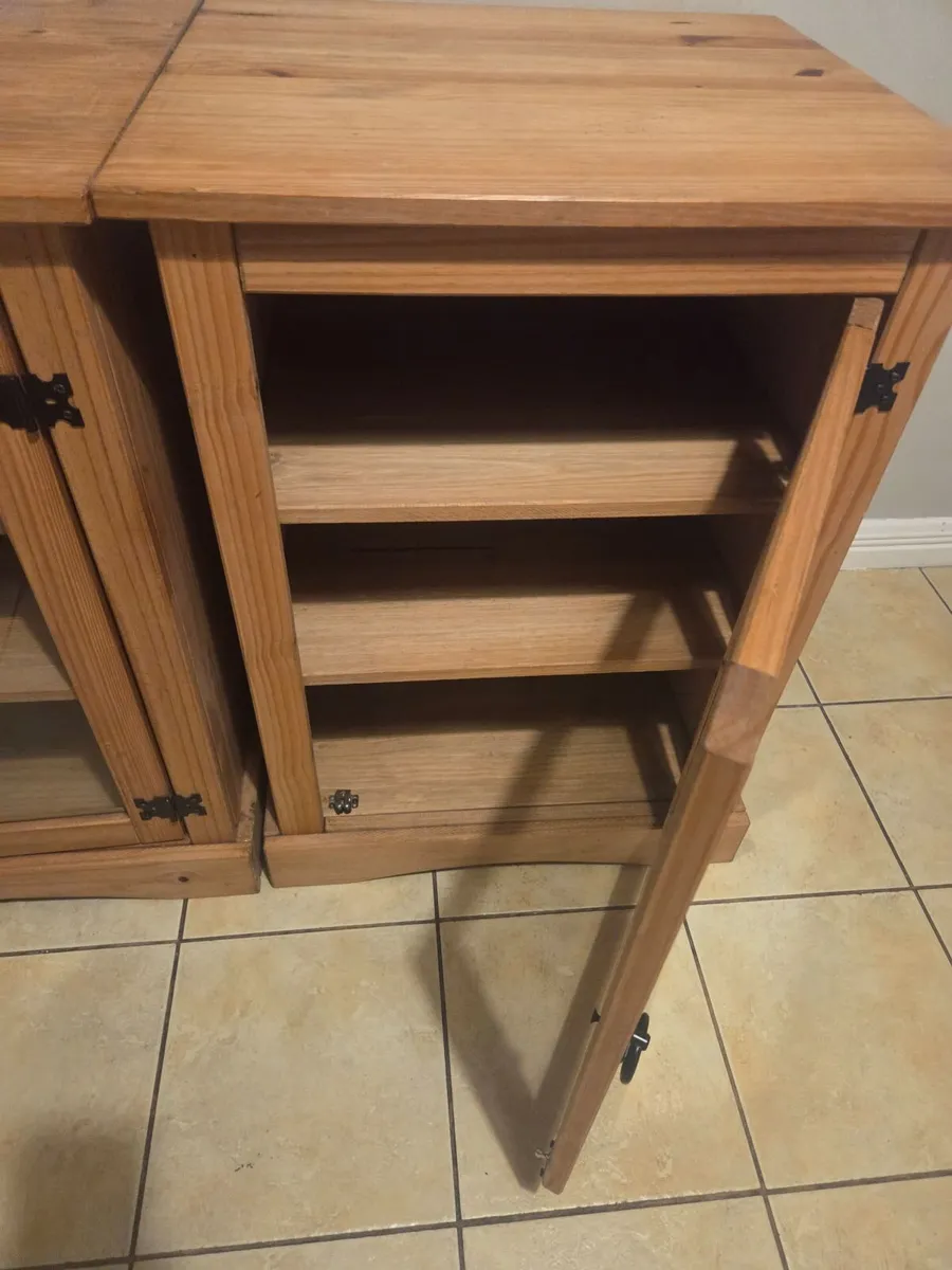 Pine display - Image 2