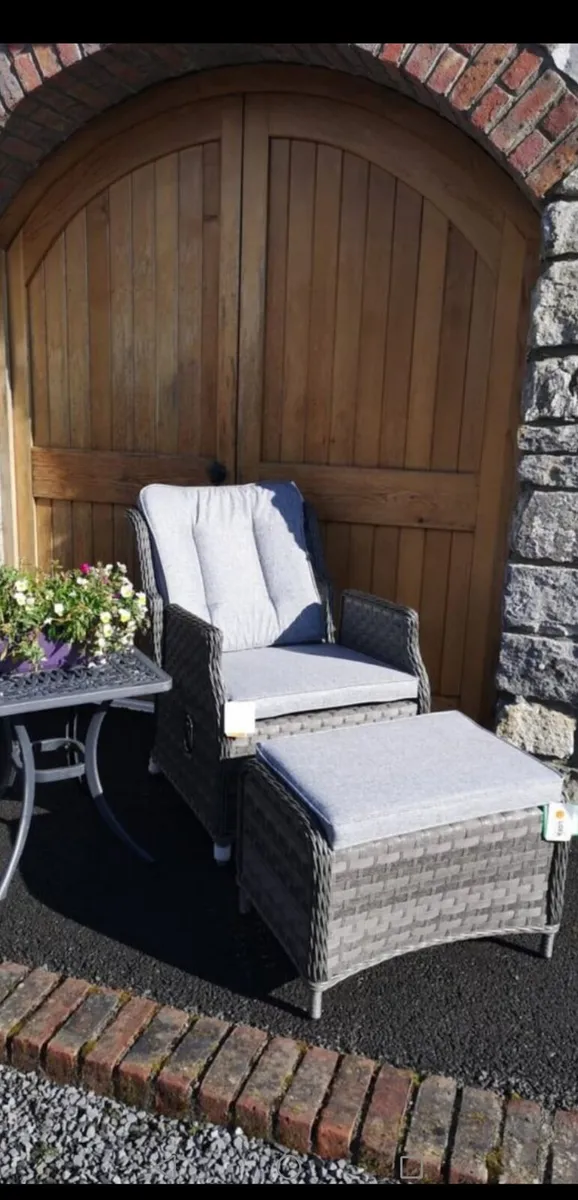 Brand New Dark Grey Rattan Reclining  Set - Image 2