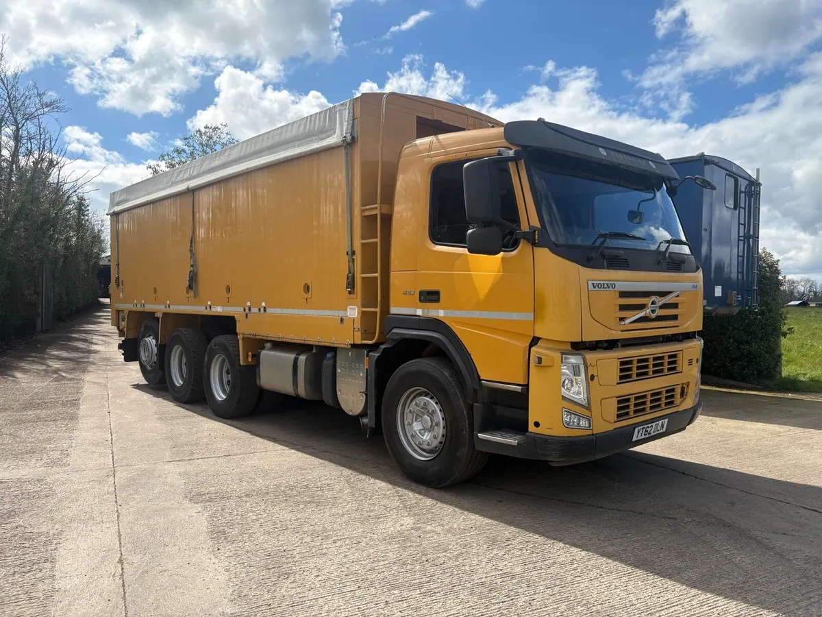 Volvo lorry - Image 1