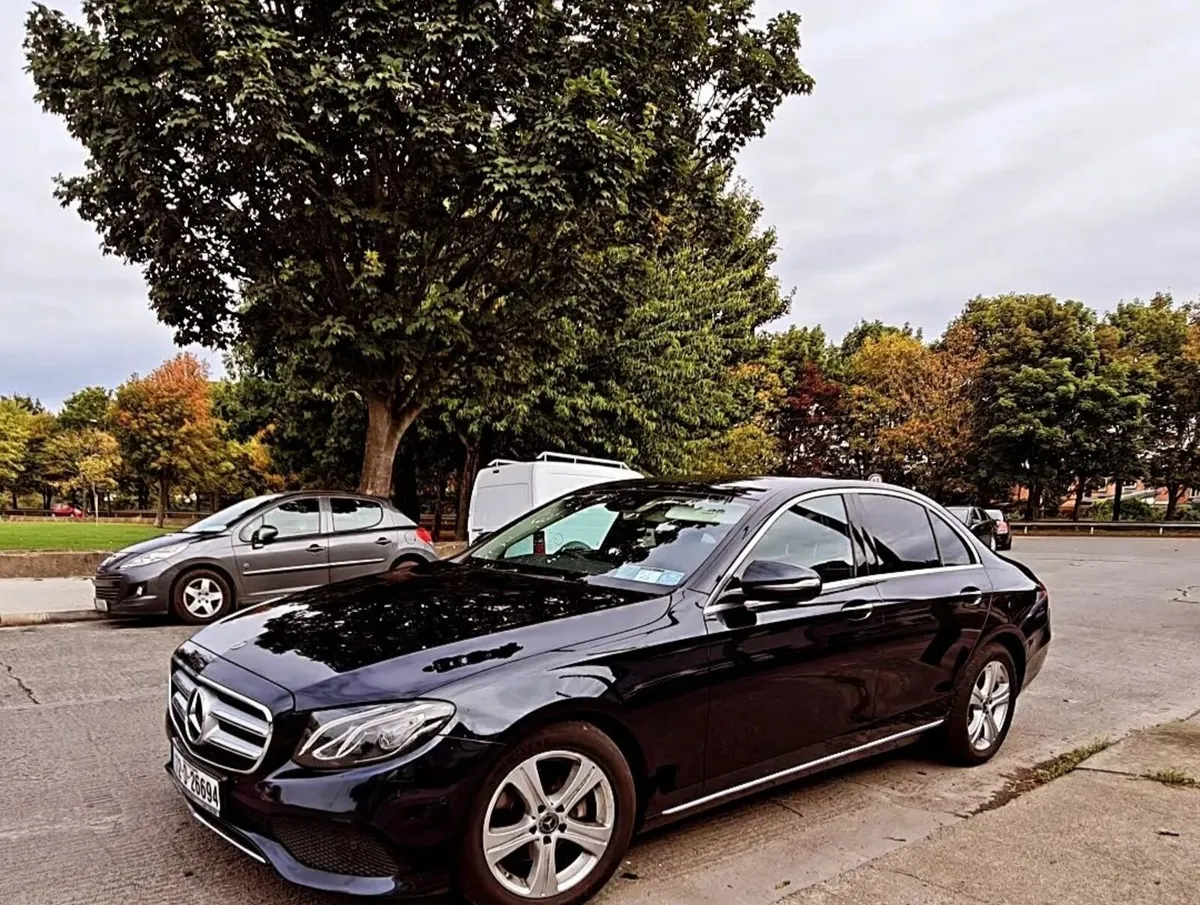 Mercedes e220 - Image 2