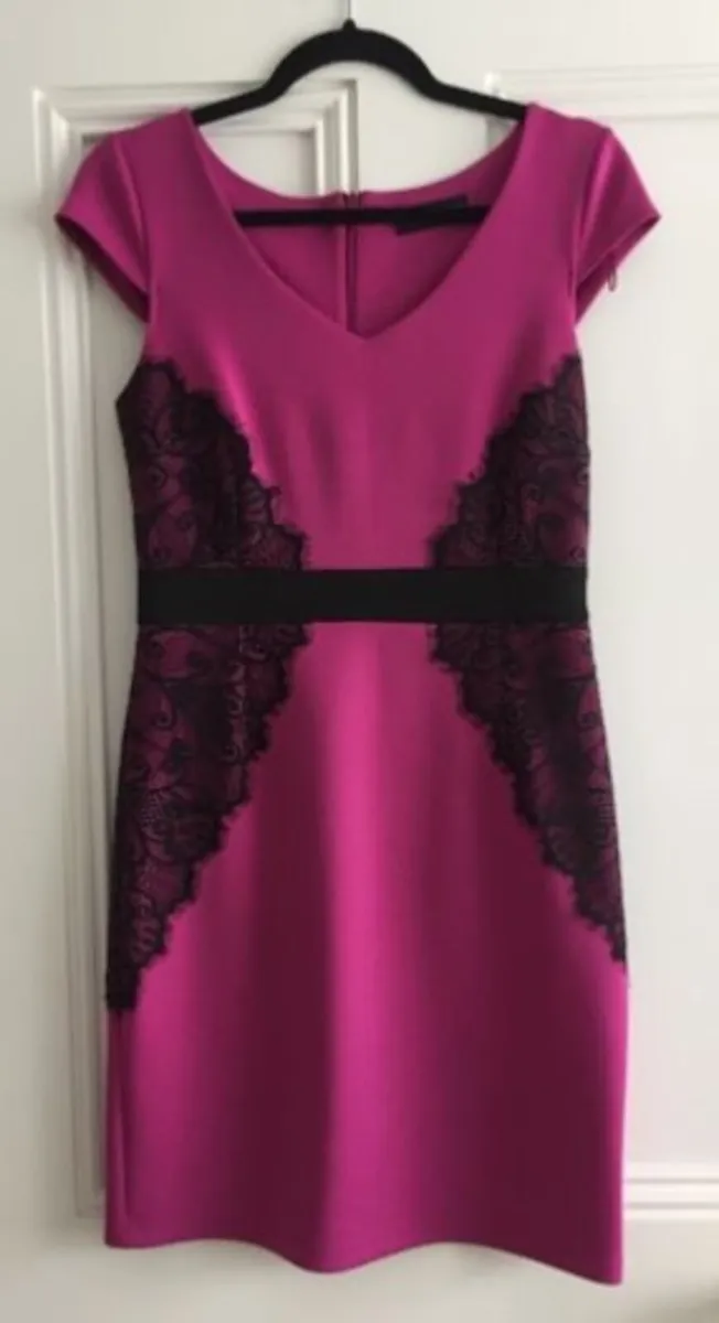 Brand New Cerise & Black Dress: Size 8 - Image 2