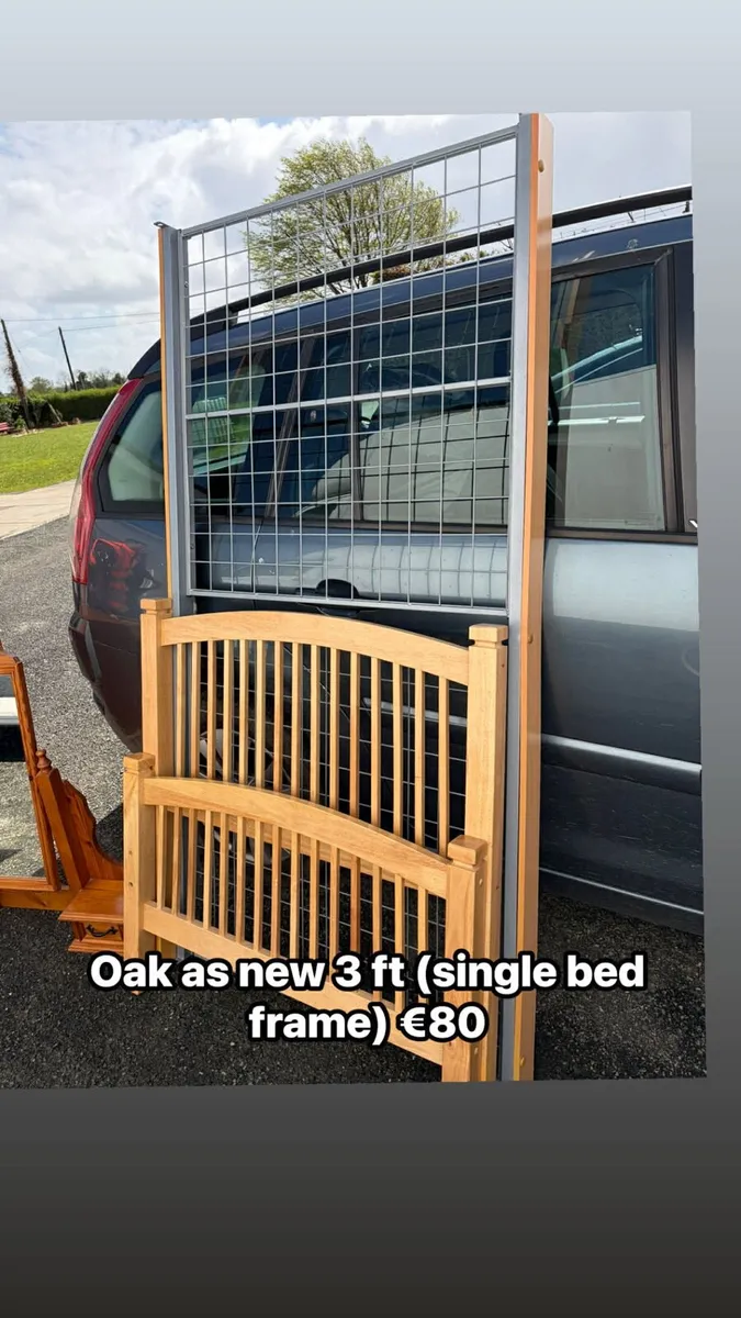 Oak single bed frame + 2 lockers - Image 2