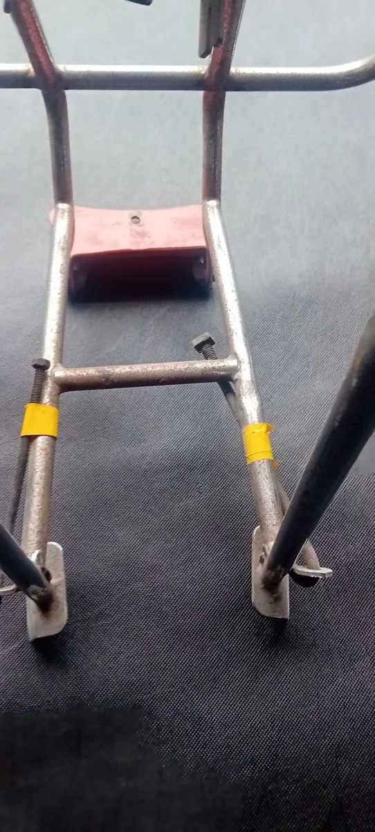 Vespa 90 spare wheel carrier and spares - Image 4