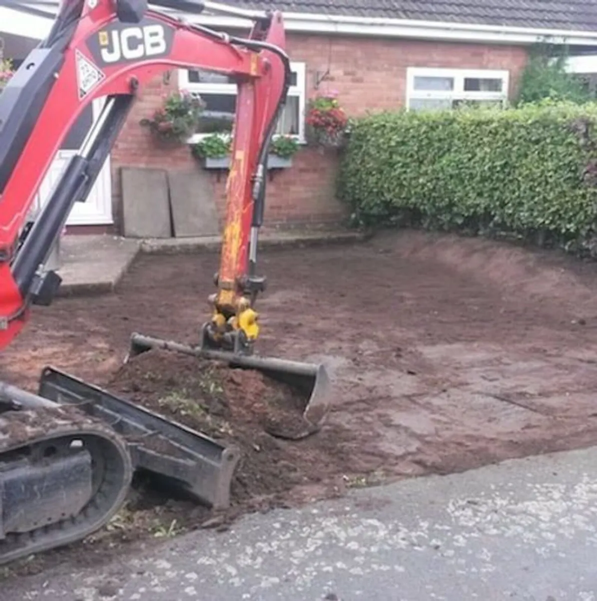 Mini digger hire/ home maintenance - Image 3