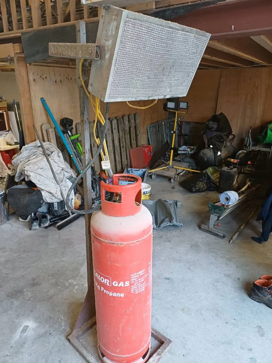 Gas heater - Image 2