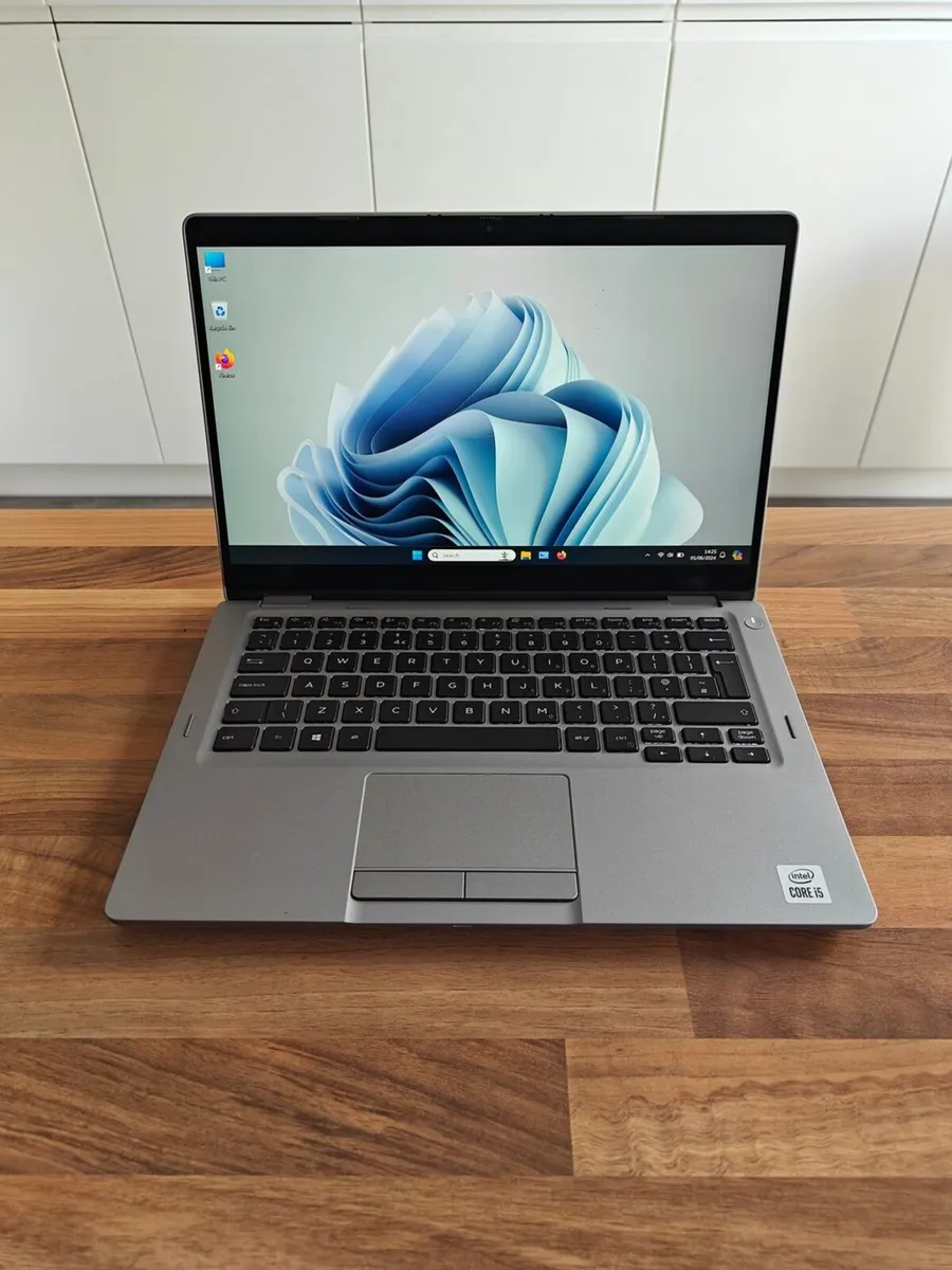 DELL Latitude 5310 2-in-1 360 Rotated Touchscreen - Image 1