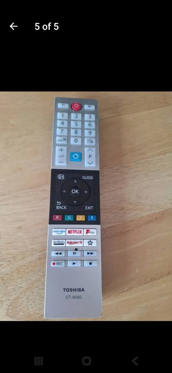 32" Toshiba TV - Image 4