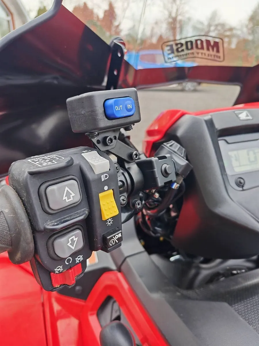 Honda TRX520FA6 Quad - Image 3