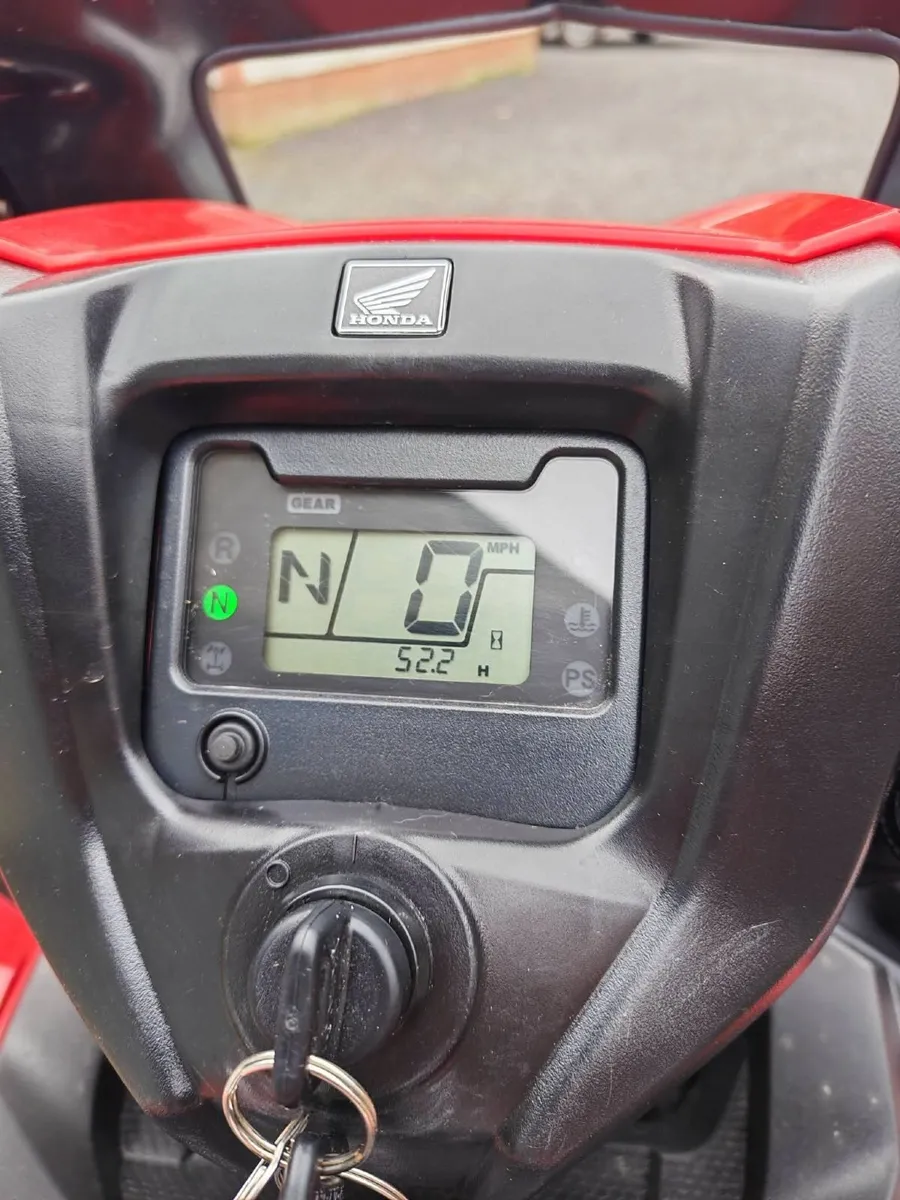 Honda TRX520FA6 Quad - Image 4