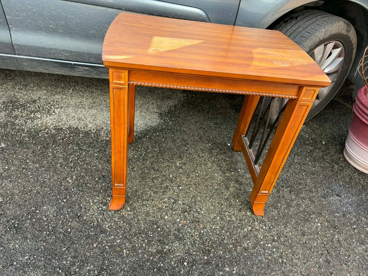 2 in 1 wooden and metal side table nest of tables - Image 2