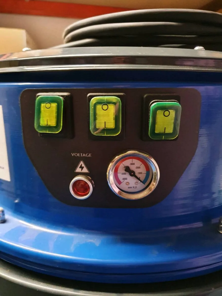Dupuy W3 Industrial vacuum - Image 3