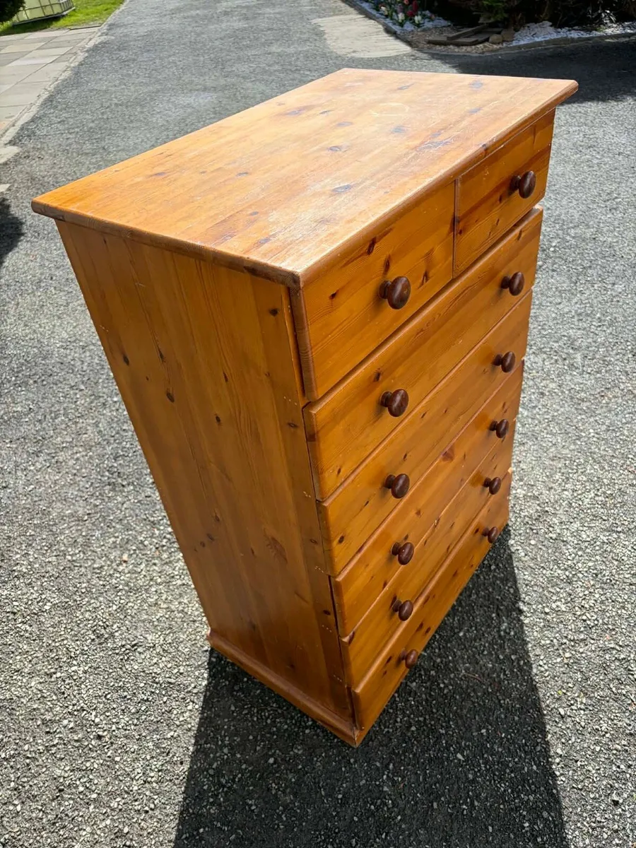 Pine wooden chest of drawer - Image 2