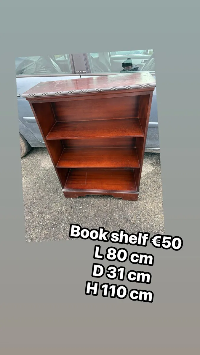 Book shelf €50 - Image 1