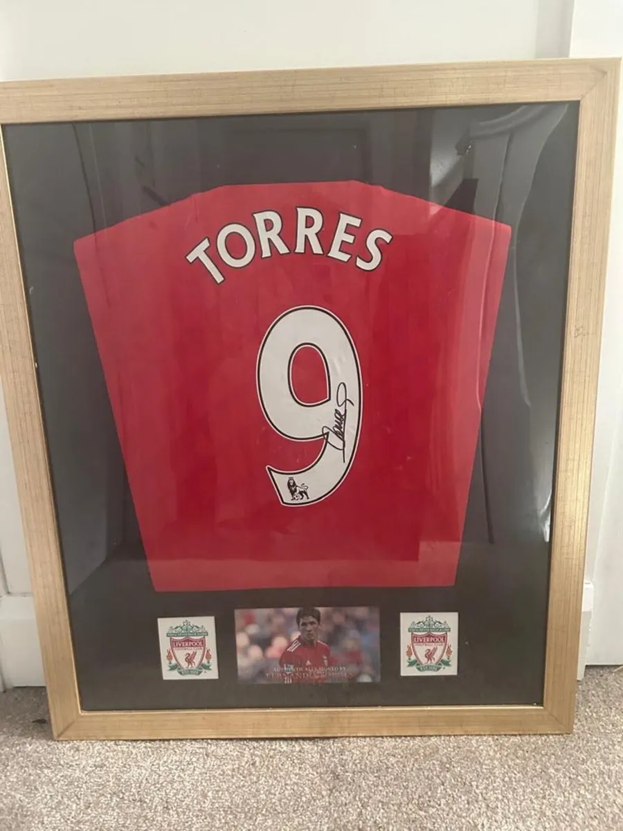 Liverpool Memorabilia. Man Cave Clear Out - Image 4