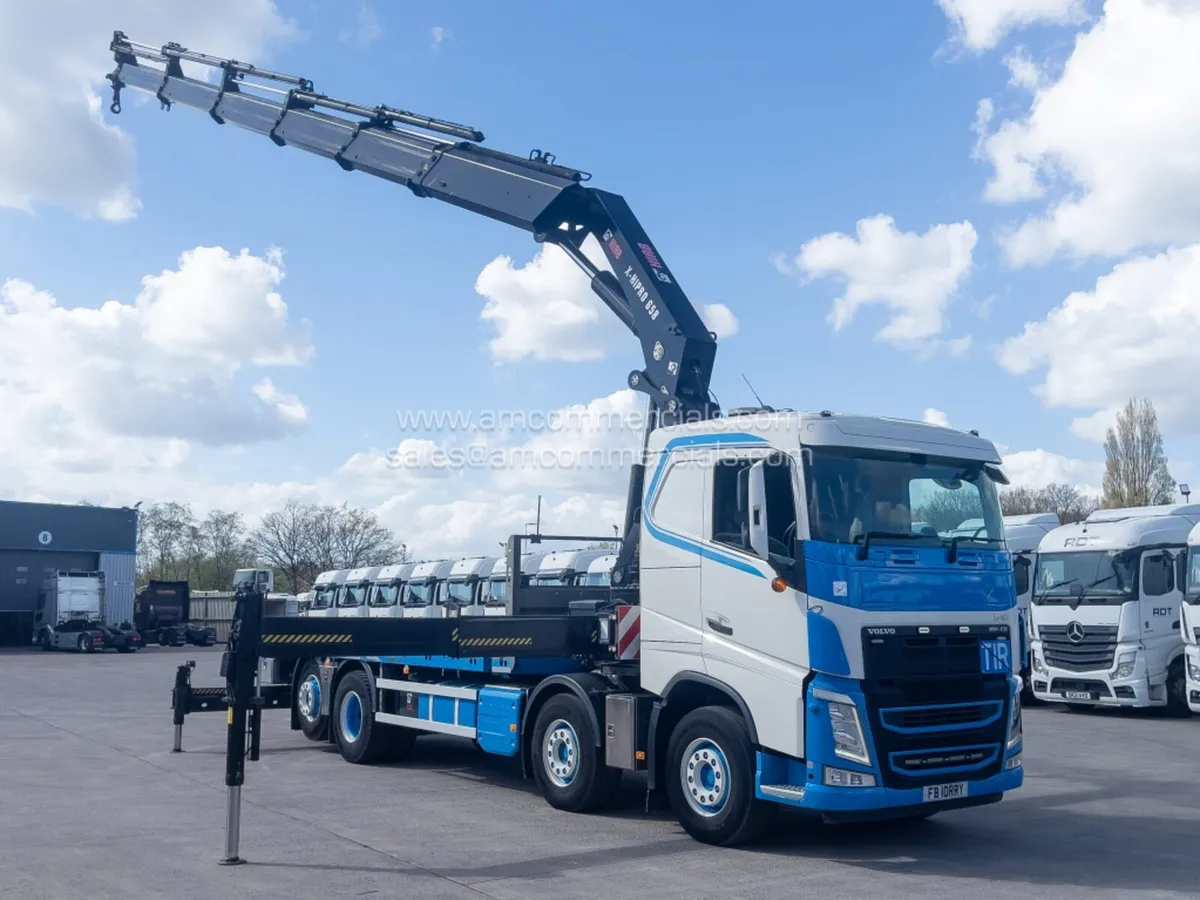 2021 VOLVO FH 460 CRANE MOUNTED FLATBED - Image 1