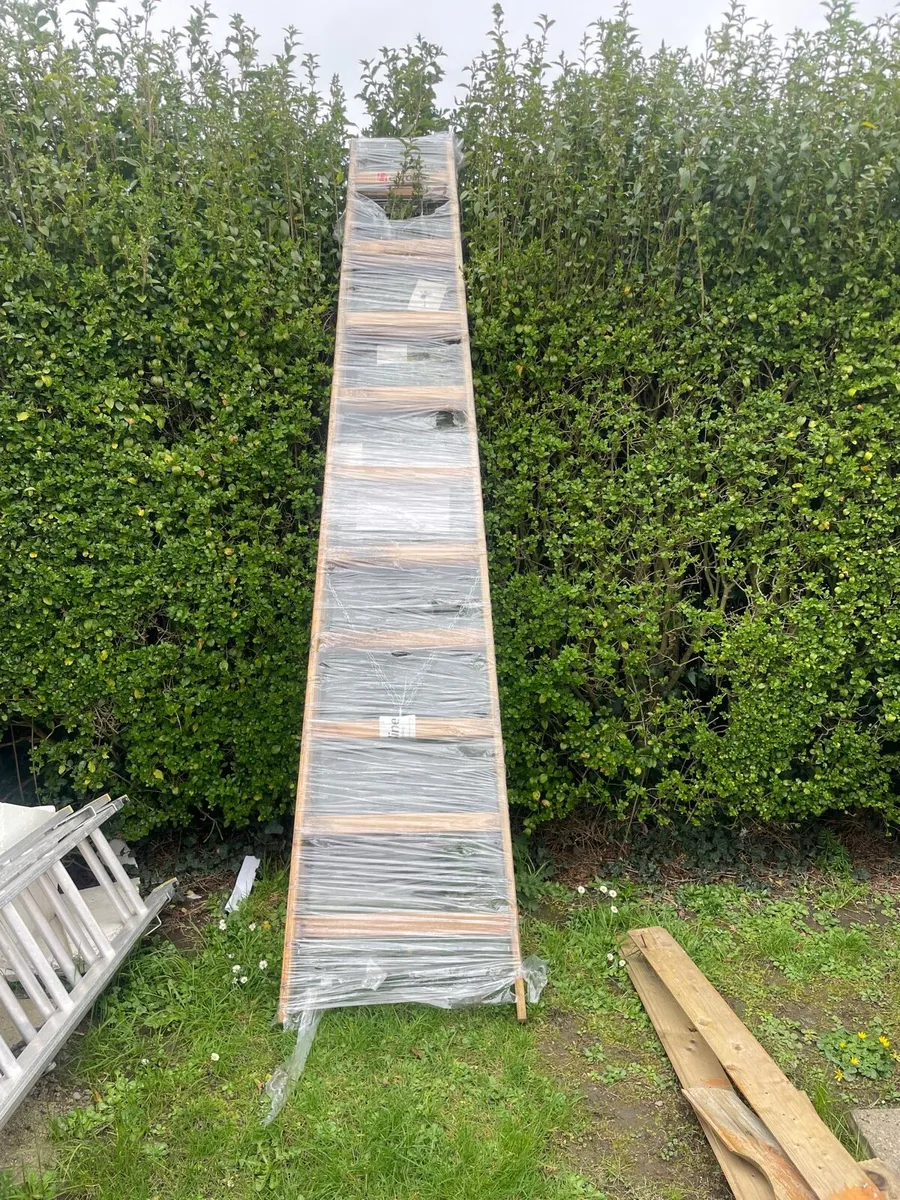 New wooden ladder €60 - Image 1