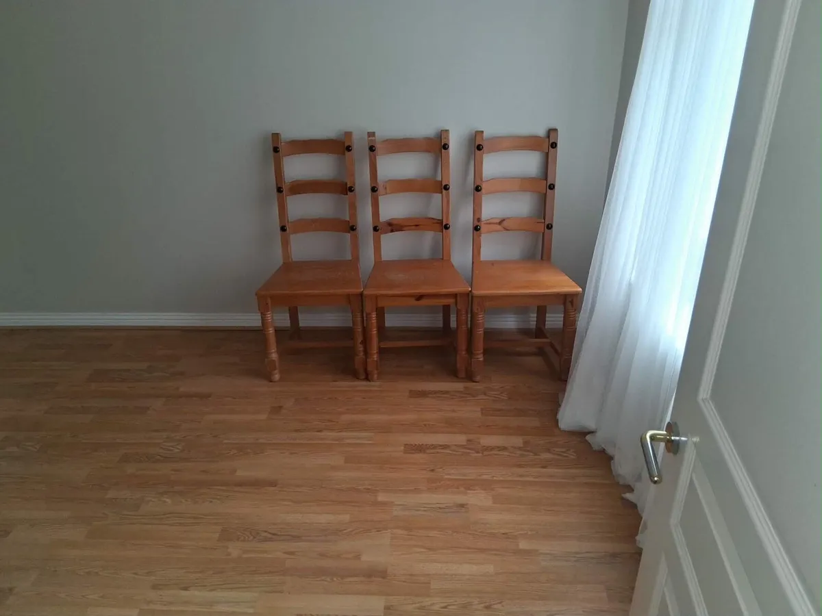 6 Mexican pine kitchen chairs set - Image 1
