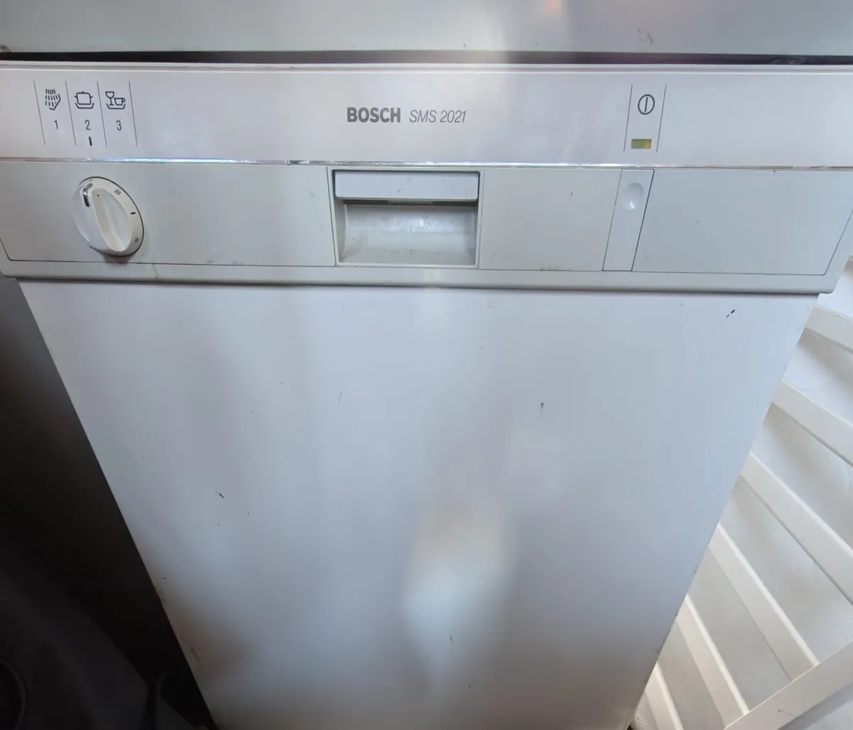 Dishwasher - Image 1