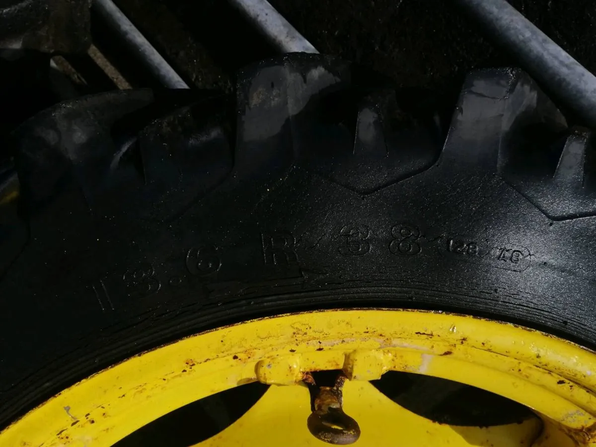 Row crop wheels - Image 1